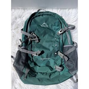 Venture Pal 40L Green Hiking Backpack Lightweight Packable Travel Daypack Unisex